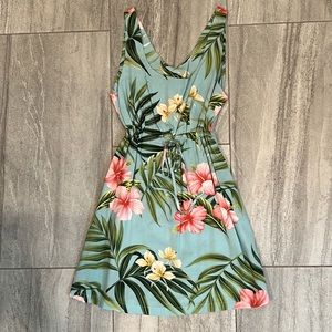 Puanani made in Hawaii Floral Dress